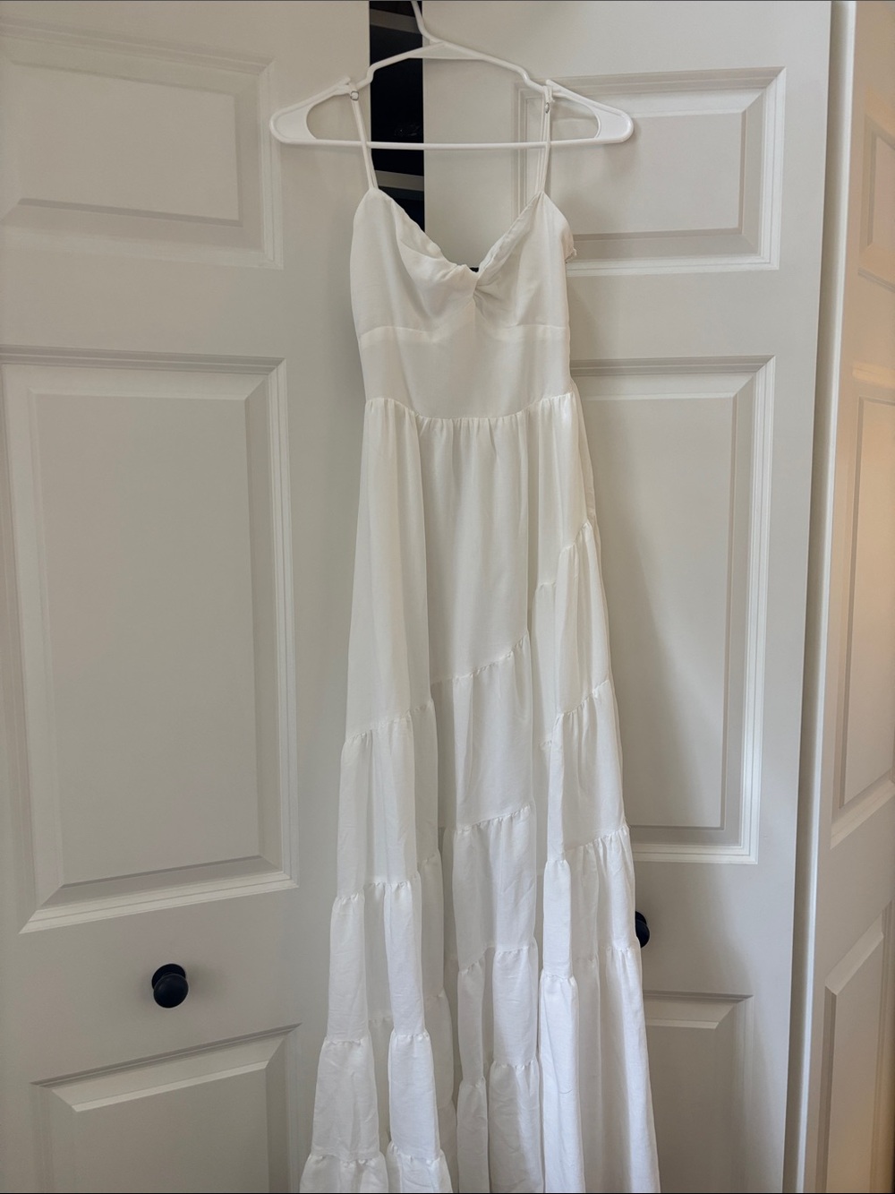 Grey Bandit Flowy White Maxi Dress